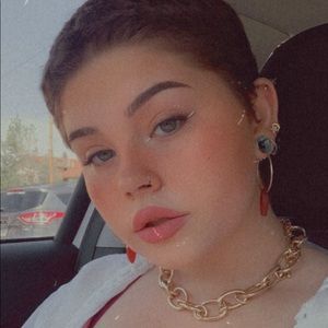 Meet your Posher, Cassidy